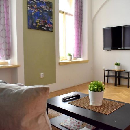 Andy'S Central 3-Bedroom Apartment ! Prague Luaran gambar