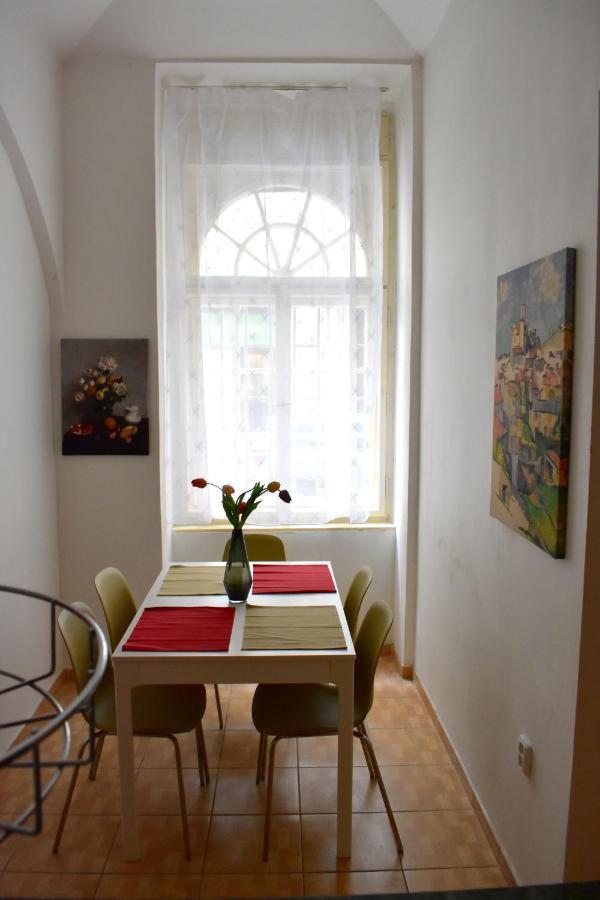 Andy'S Central 3-Bedroom Apartment ! Prague Luaran gambar