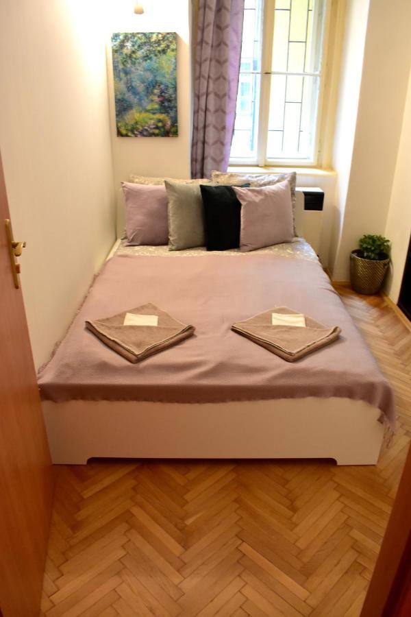 Andy'S Central 3-Bedroom Apartment ! Prague Luaran gambar