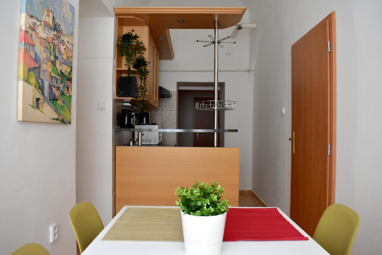 Andy'S Central 3-Bedroom Apartment ! Prague Luaran gambar